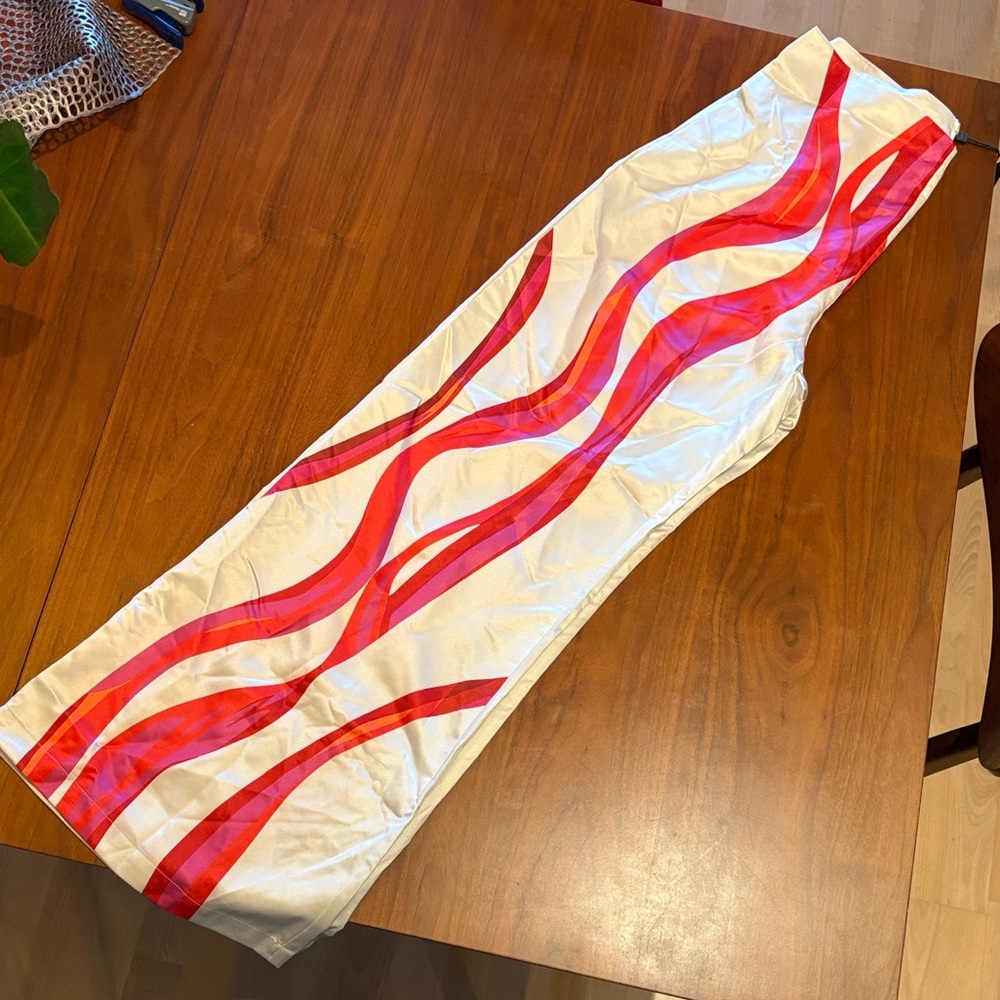 STYLEWE Cream Wide-Leg Pants with Pink & Red Wave Stripes - Picture 6 of 8